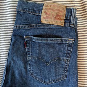 Levi's 505 Straight Leg Jeans